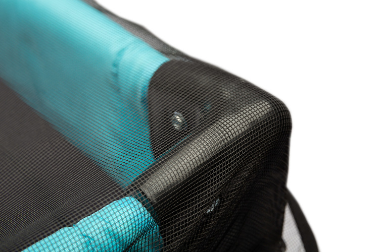 Black mosquito net for playpens and travel cots - Image 2