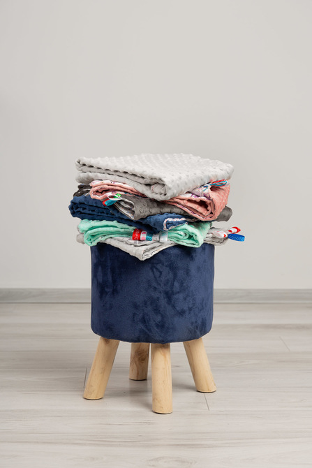 Light Minky Blanket - Hedgehogs grey 75x100 - Image 3