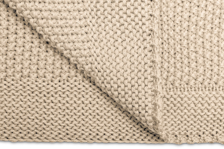Knitted Blanket – beige - Image 4