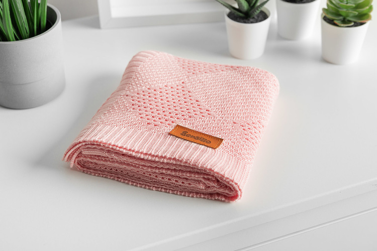 Bamboo blanket – pink - Image 2