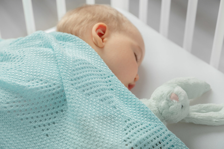 Bamboo blanket – pink - Image 8