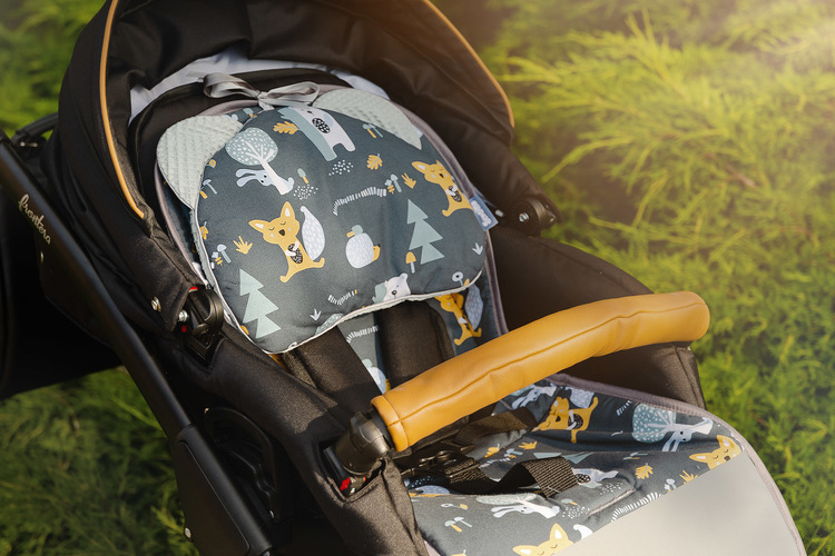 Pushchair pillow Bear – Waffle India graphite – Bild 5