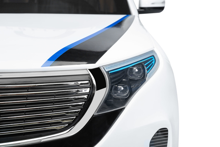 BATTERY RIDE-ON VEHICLE MERCEDES BENZ EQC POLICE WHITE - Image 9