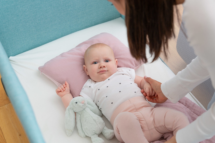 TRAVEL COT BASIC PLUS BEIGE - Image 4