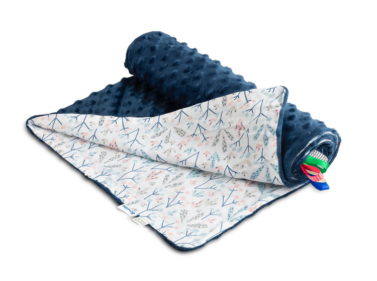 Light Minky Blanket - navy blue viburnum - Image 4