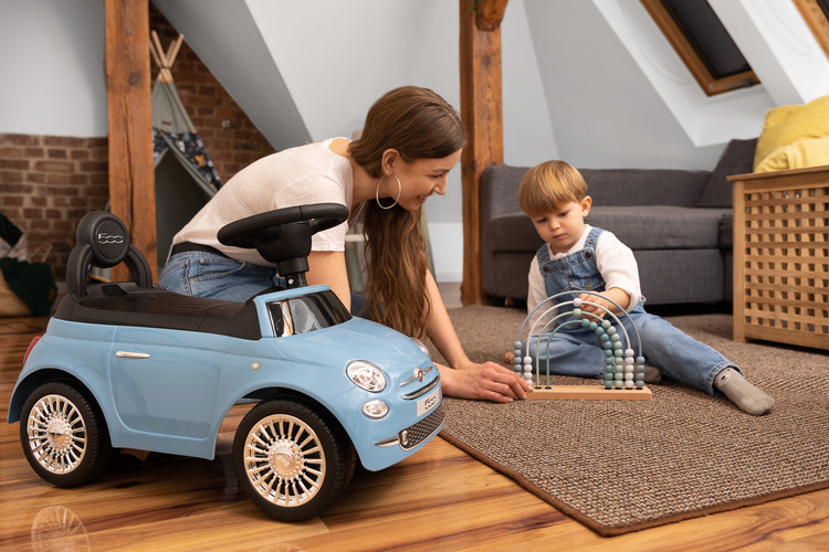 RIDE-ON TOY FIAT 500 PINK - Image 2