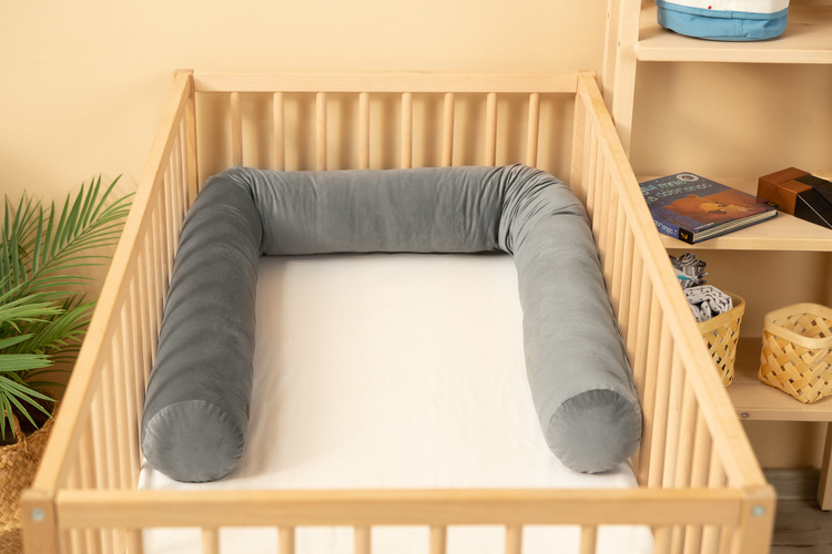 COT BUMPER ROLLER VELVET GREY - Image 4
