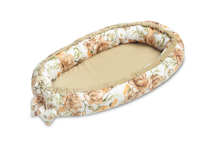 Velvet Baby Nest/baby Cocoon – SQUARE BEIGE