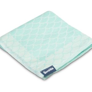 Bamboo and cotton diaper – mint scales